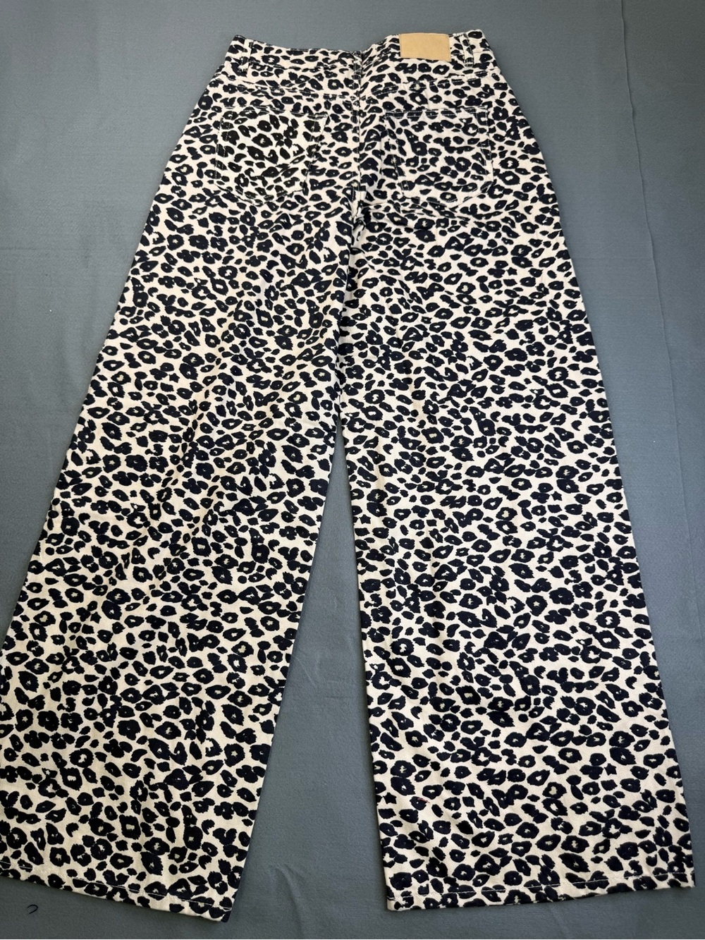 NWOT Zara Wide Leg Leopard Print Pants - Black & White